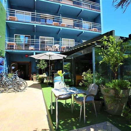 Pension Hostel Costa Brava Лестартит Екстериор снимка